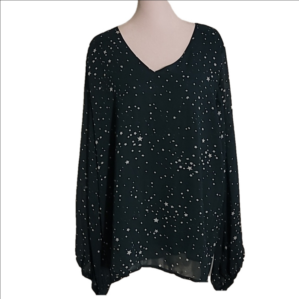 Qearal 2X long sleeve top star print NWT
